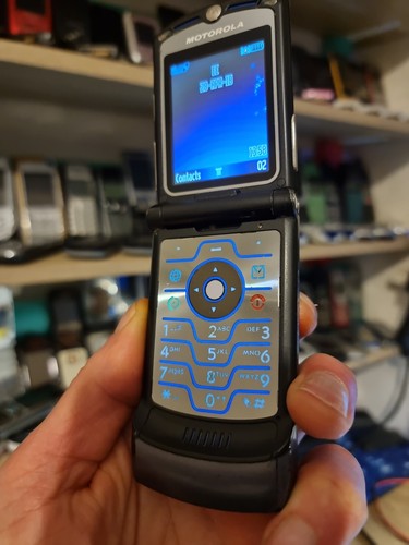 Rare vintage motorola razr v3i - rare,